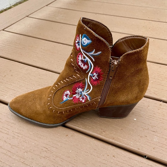 Carlos Santana Ankle Boots Brown Embroidered Suede Size 7.5 - Picture 6 of 8